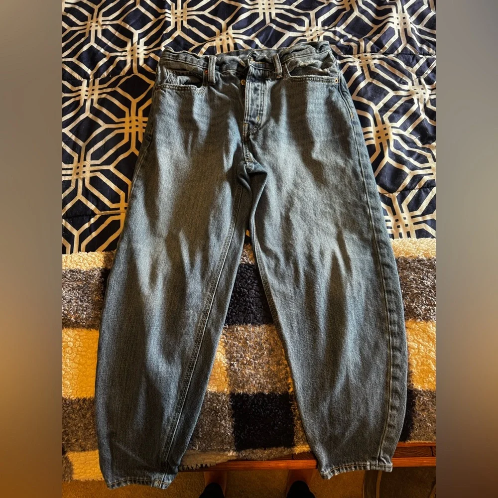 Old Navy Jeans - Picture 1 of 2